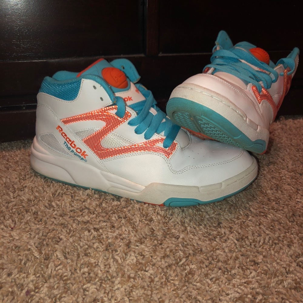 Vintage Reebok pumps